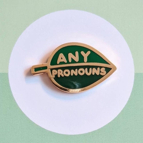 misomomo Pronoun Leaf Pin: any pronouns cover image