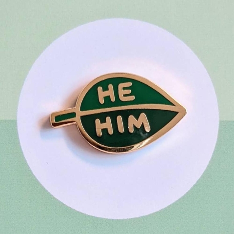 misomomo Pronoun Leaf Pin: he/him cover image