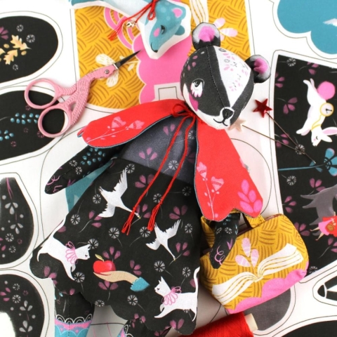 Miss Ella - DIY Kit: Bibli the Badger Librarian and the Singing Stoat cover image