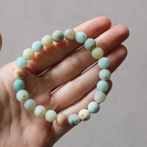 Pebble House Bracelet: 8mm Amazonite cover image