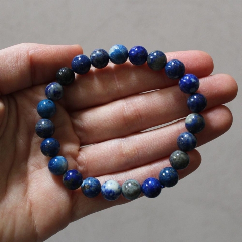 Pebble House Bracelet: 8mm Lapis Lazuli cover image