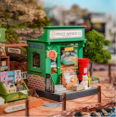 Hands Craft Miniature House Kit: Century Post Office cover image